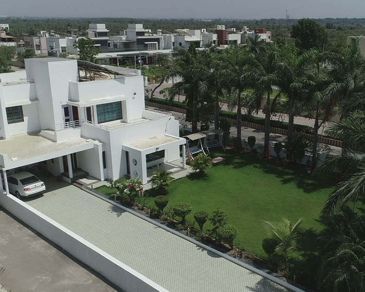 F01.jpg